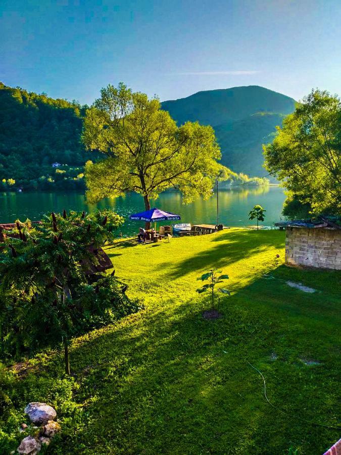 Hôtel Lake House Krndija à Jajce Extérieur photo