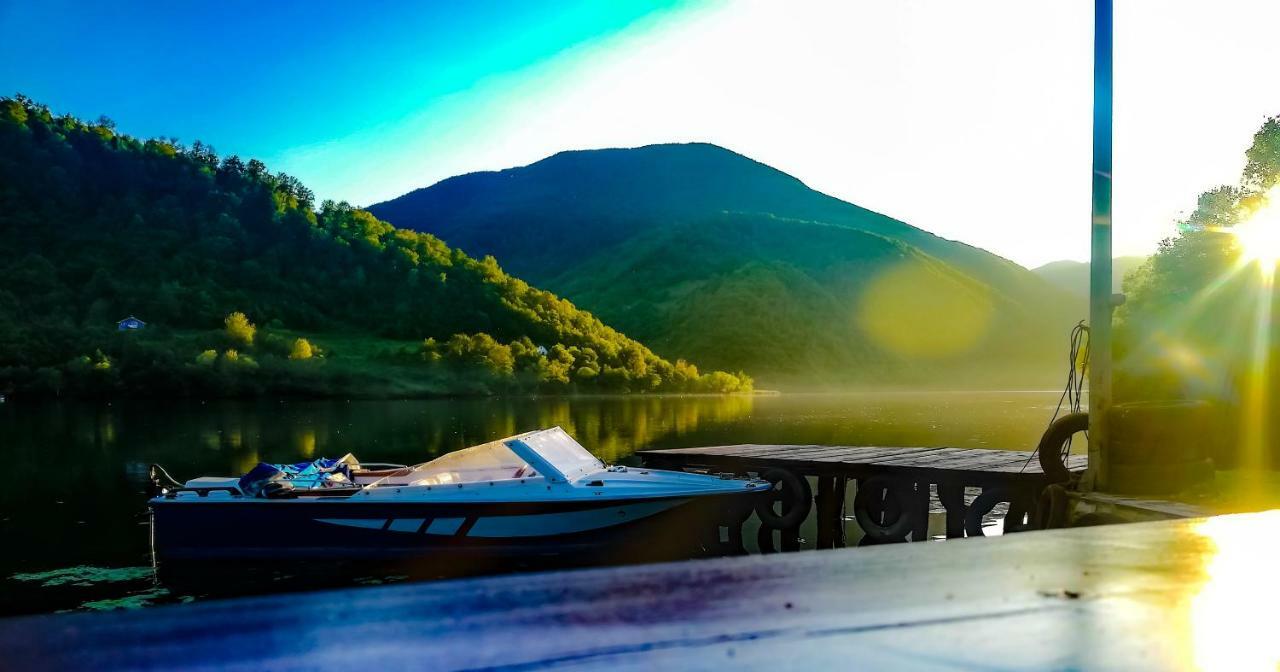 Hôtel Lake House Krndija à Jajce Extérieur photo